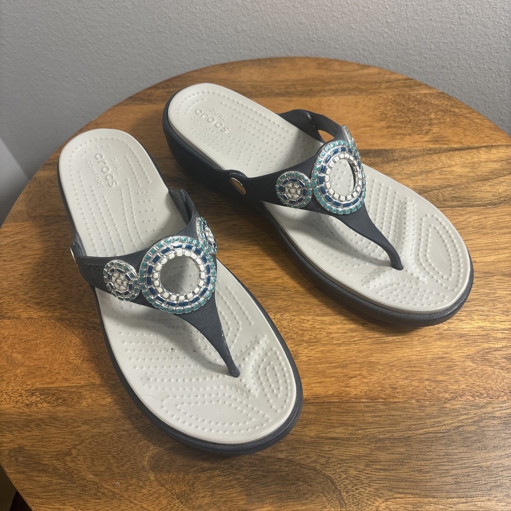 CROCS Black and White Beaded Thong Sandals